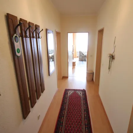 ホテル Bad Pyrmonter Hof 3*