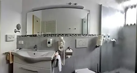 Bad Pyrmonter Hof Szálloda 3*